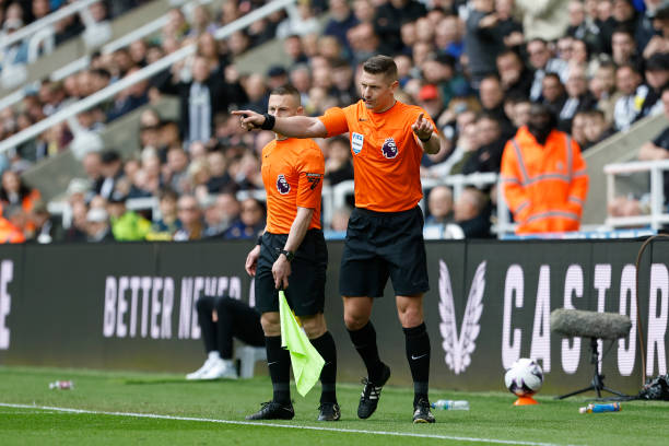 年轻球员在 年轻球员在